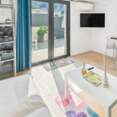 Bali 83 Apartmán Bandol